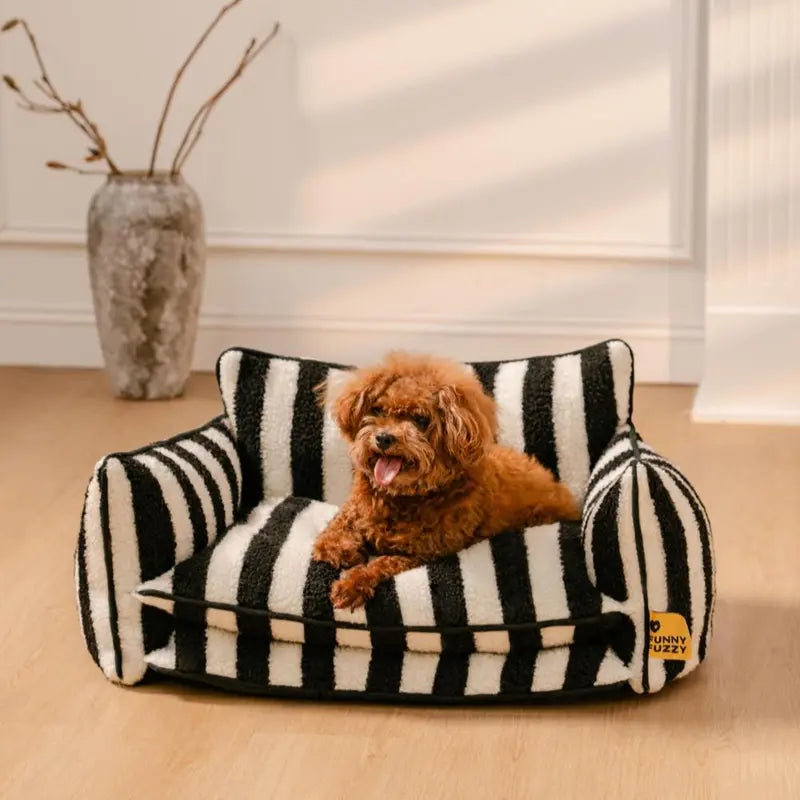 FUNNYFUZZY Trendy Striped Faux Lambswool Double Layer Dog & Cat Sofa Bed