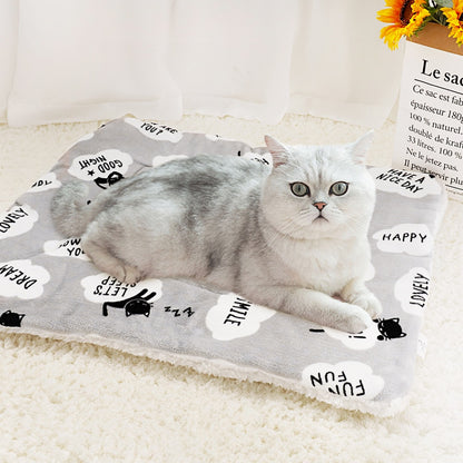 Warm Dog Pet Mat Soft Thickening Print Autumn And